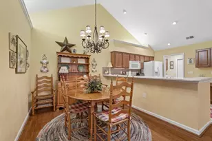 2102 Sweet Apple Cir, Alpharetta, GA 30004 - Photo 9