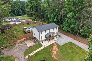 110 E Knight Dr, Carrollton, GA 30116 - Photo 5