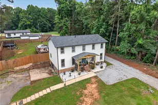 110 E Knight Dr, Carrollton, GA 30116 - Photo 3