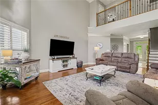 385 Primrose Ln, Pendergrass, GA 30567 - Photo 9