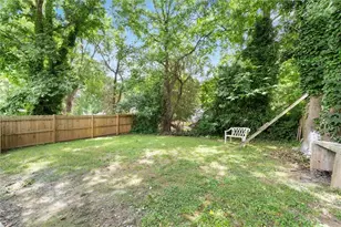 1322 Thurgood St SW, Atlanta, GA 30314 - Photo 37