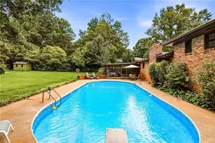 1833 Poinsettia Dr, Marietta, GA 30062 - Photo 9