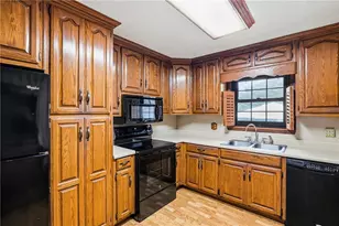 1833 Poinsettia Dr, Marietta, GA 30062 - Photo 31
