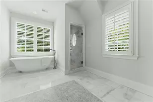 4384 Powers Ferry Rd NW, Atlanta, GA 30327 - Photo 39