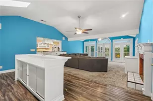 326 Fayette Dr, Winder, GA 30680 - Photo 5