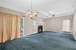 2426 Valley Cove Dr, Duluth, GA 30097 - Photo 9