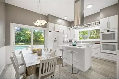 4136 Lakeshore Way, Marietta, GA 30067 - Photo 9