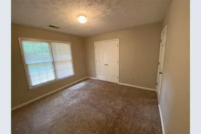 1405 Glenfield Drive, Lawrenceville, GA 30043 - Photo 11