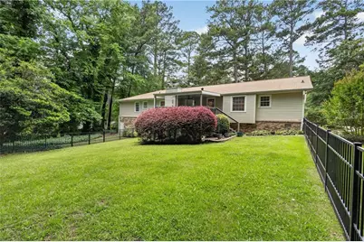 2868 Hickory Lane, Snellville, GA 30078 - Photo 27