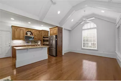 1204 Woodlawn Drive NE, Marietta, GA 30068 - Photo 13