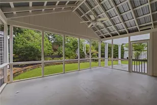 1204 Woodlawn Dr NE, Marietta, GA 30068 - Photo 41