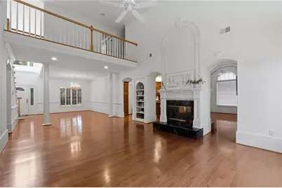 1204 Woodlawn Drive NE, Marietta, GA 30068 - Photo 11