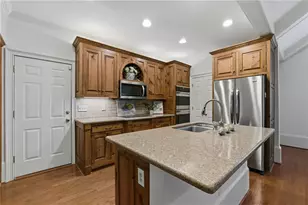 1204 Woodlawn Dr NE, Marietta, GA 30068 - Photo 19