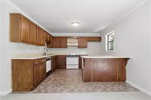 5009 N Redan Cir, Stone Mountain, GA 30088 - Photo 15