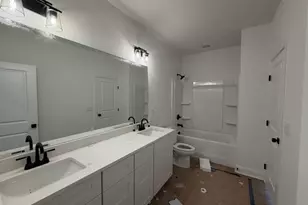 3932 Fulson Dr, Lilburn, GA 30047 - Photo 17