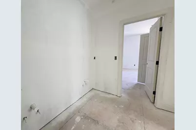 3932 Fulson Drive, Lilburn, GA 30047 - Photo 13