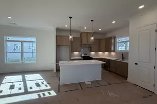 3932 Fulson Dr, Lilburn, GA 30047 - Photo 3