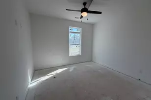 3932 Fulson Dr, Lilburn, GA 30047 - Photo 15