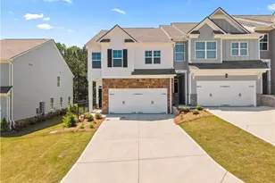 6710 Corryton St, Flowery Branch, GA 30542 - Photo 1