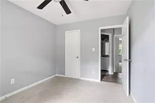 5389 Martins Crossing Rd, Stone Mountain, GA 30088 - Photo 25