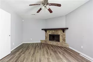5389 Martins Crossing Rd, Stone Mountain, GA 30088 - Photo 17