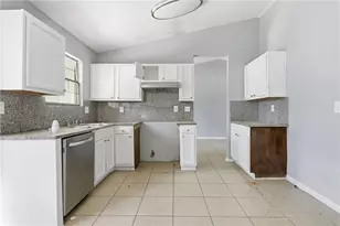 5389 Martins Crossing Rd, Stone Mountain, GA 30088 - Photo 19