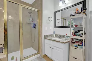 3960 Oak Park Dr, Suwanee, GA 30024 - Photo 23