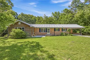2710 Mud Creek Rd, Cornelia, GA 30531 - Photo 1