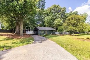 1802 La Dawn Ln NW, Atlanta, GA 30318 - Photo 35