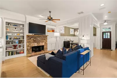 401 Sutherland Place NE, Atlanta, GA 30307 - Photo 11