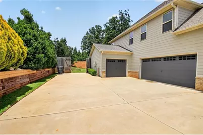 1053 Abe Lincoln Way, Jefferson, GA 30549 - Photo 7