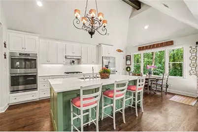 5168 Sandlewood Court, Marietta, GA 30068 - Photo 13