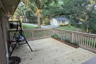 1400 Hidden Circle Dr, Sugar Hill, GA 30518 - Photo 3