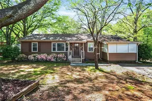 1400 Hidden Circle Dr, Sugar Hill, GA 30518 - Photo 1