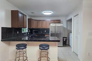 1400 Hidden Circle Dr, Sugar Hill, GA 30518 - Photo 7