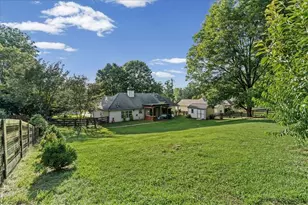 1870 Emerald Dr, Cumming, GA 30040 - Photo 27