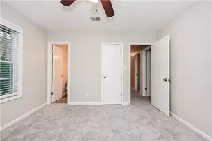 8990 Sterling Ridge Ln, Jonesboro, GA 30238 - Photo 9