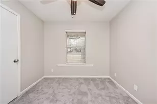 8990 Sterling Ridge Ln, Jonesboro, GA 30238 - Photo 13