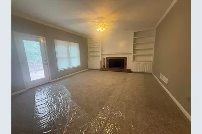 2031 Lakewood Circle, Grayson, GA 30017 - Photo 13