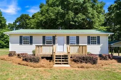 894 Lakeview Drive, Nicholson, GA 30565 - Photo 1