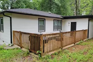 3132 Forrest Hills Dr SW, Atlanta, GA 30354 - Photo 17