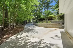 6504 Yacht Club Rd, Flowery Branch, GA 30542 - Photo 7