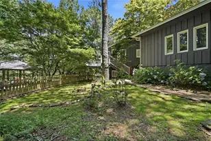 6504 Yacht Club Rd, Flowery Branch, GA 30542 - Photo 73
