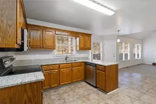 3477 Chinaberry Ln, Snellville, GA 30039 - Photo 19