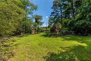 2218 Young Rd, Stone Mountain, GA 30088 - Photo 15