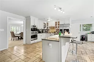 329 Plantation Cir, Fayetteville, GA 30214 - Photo 7