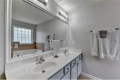 5205 Ashbury Manor Lane, Sugar Hill, GA 30518 - Photo 31