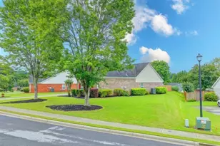 5205 Ashbury Manor Ln, Sugar Hill, GA 30518 - Photo 3