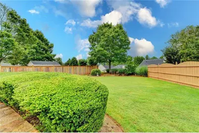 5205 Ashbury Manor Lane, Sugar Hill, GA 30518 - Photo 37