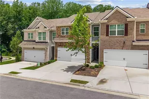 3341 Greyton Dr, Buford, GA 30519 - Photo 3